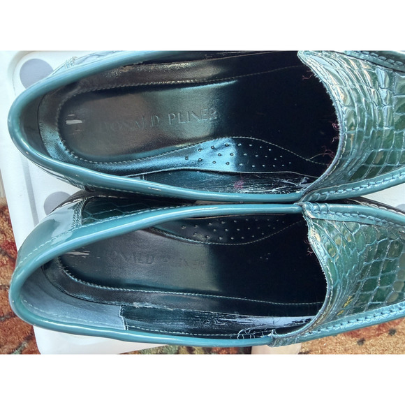 Donald J Pliner Emerald green Women’s Croc embossed Leather Comfy Loafers Size 8 - Picture 11 of 13